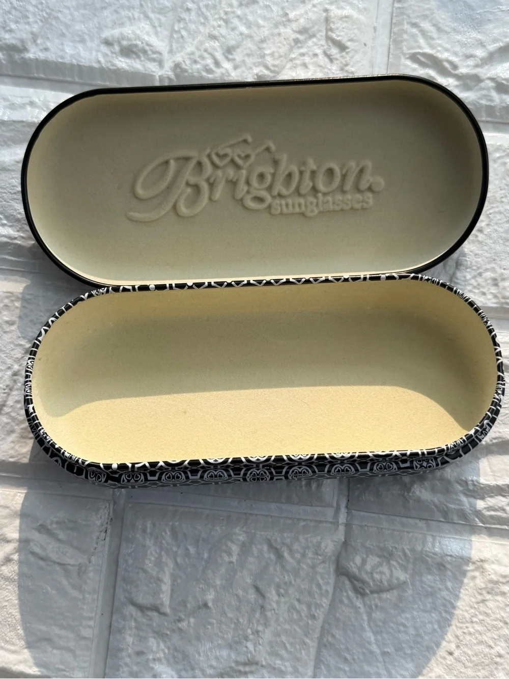 Brighton Sunglasses case metal
